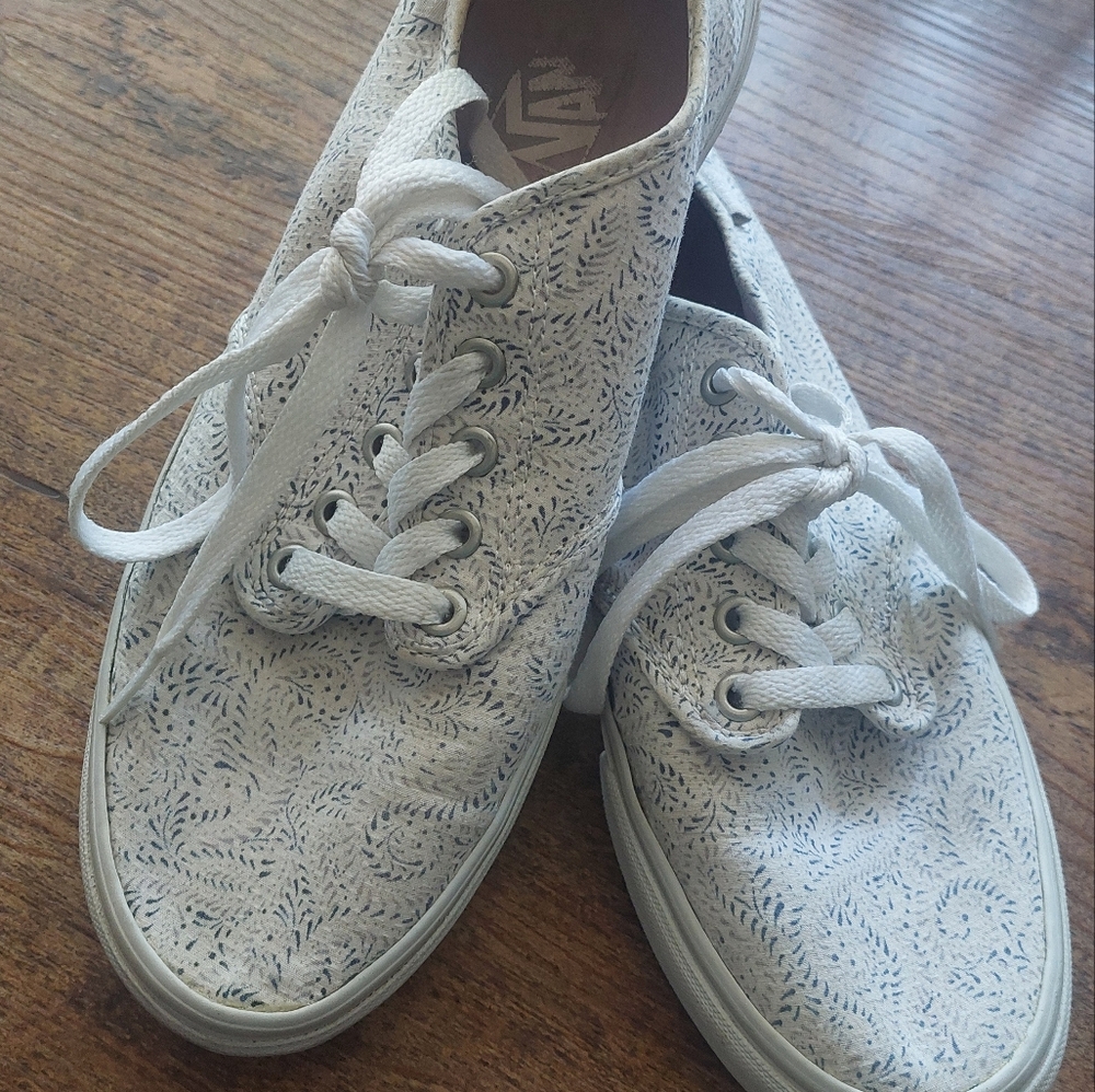 Vans Women's White Patterned Sneakers